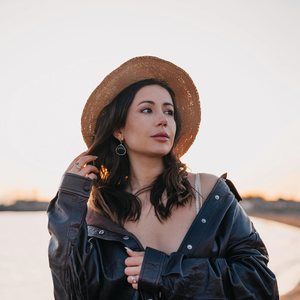 Meet your Posher, Irina